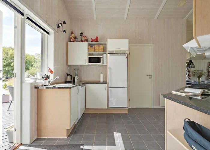 Holiday home 076-ringkobing-irisvej-19 *